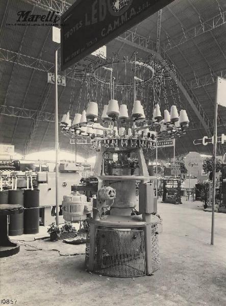 Mostra del cotone, rayon e macchine tessili di Busto Arsizio 1952 - Telaio circolare CAMMA