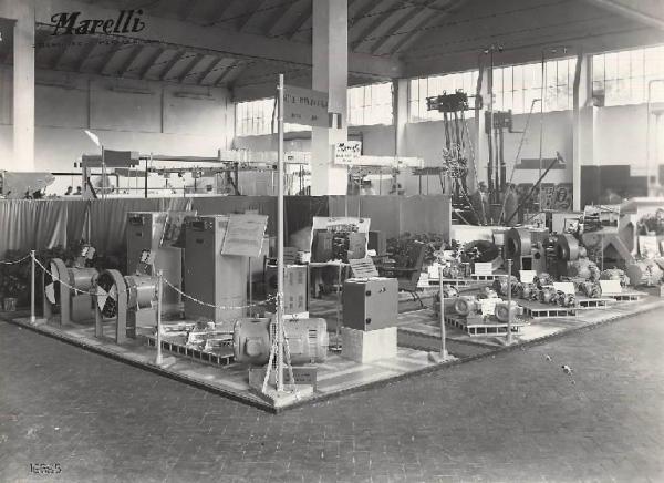 Mostra dell'Ente internazionale attrezzature tessili (EIAR) 1959 - Stand della Ercole Marelli