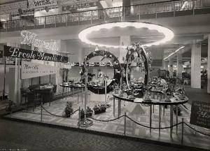Mostra nazionale di elettrodomestici di Milano 1955 - Stand della Ercole Marelli