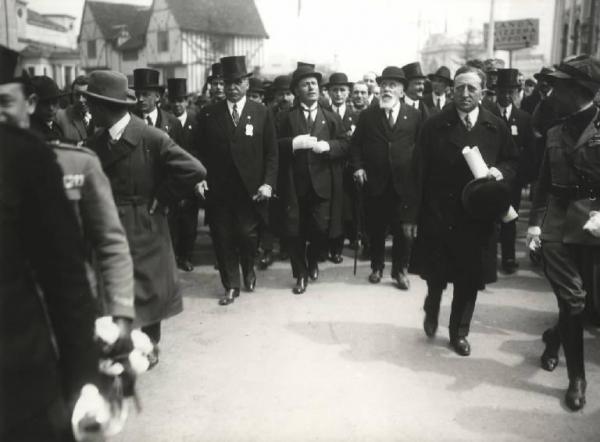 Milano - Fiera campionaria del 1926 - Visita di Benito Mussolini