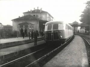 Sesto San Giovanni - Stazione ferroviaria - Automotrice ALn 56.304 - Viaggio inaugurale sulla linea Milano-Domodossola