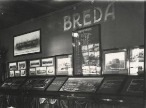 Milano - Fiera campionaria del 1920 - Stand della Breda - Interno