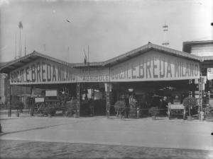 Milano - Fiera campionaria del 1929 - Tettoia delle macchine agricole - Stand della Breda