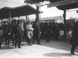 Milano - Fiera campionaria del 1925 - Visita del duca di Bergamo Adalberto di Savoia