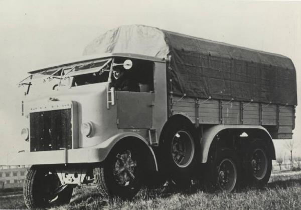 Ernesto Breda (Società) - Autocarro militare Breda 51 "Dovunque"