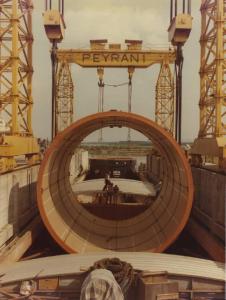 Pavia - Ponte della Becca - Componenti per l'industria nucleare della Breda termomeccanica e locomotive - Imbarco