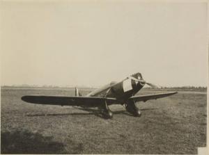 Ernesto Breda (Società) - Aereo monoplano monomotore biposto da turismo e da collegamento ad ala bassa a semisbalzo Breda Ba.39S