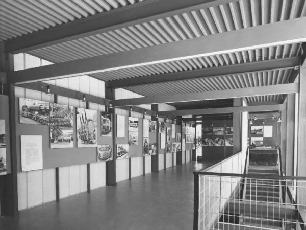 Bari - Fiera del Levante del 1965 - Padiglione della Breda - Sala interna