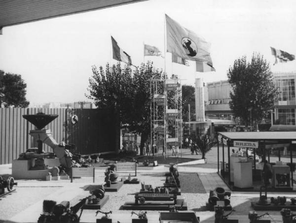 Bari - Fiera del Levante del 1966 - Padiglione della Breda - Esterno