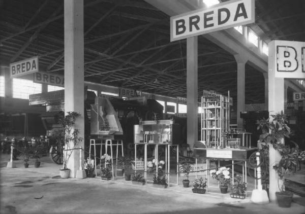 Padova - Fiera campionaria del 1938 - Stand della Breda