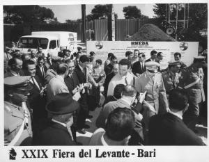 Bari - Fiera del Levante del 1965 - Padiglione della Breda - Visita del Presidente del Consiglio dei Ministri Aldo Moro
