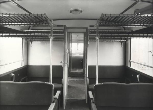 Ernesto Breda (Società) - Automotrice diesel AD 5605 per le Ferrovie della Val Seriana (FVS) - Interno - Compartimento viaggiatori