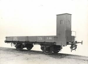 Ernesto Breda (Società) - Carro ferroviario a sponde aperte tipo basso con cabina frenatore