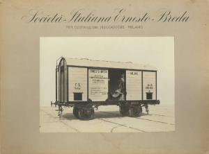 Ernesto Breda (Società) - Carro ferroviario cisterna per il trasporto di vini, oli e spiriti