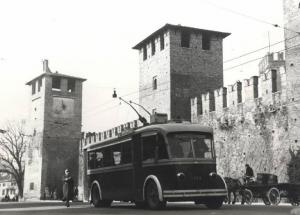 Verona - Filobus a due assi in circolazione