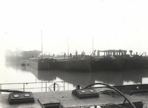 Marghera - Società italiana Ernesto Breda per costruzioni meccaniche (Sieb) - Sezione VIII cantiere navale - Imbarcazioni in costruzione