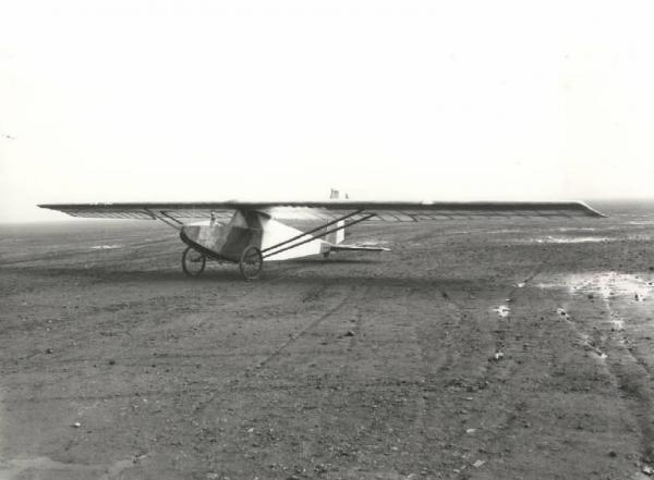 Ernesto Breda (Società) - Aereo monoplano da addestramento