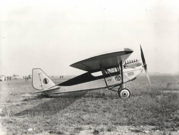 Ernesto Breda (Società) - Aereo monoplano biposto da turismo ed addestramento tipo Breda Ba.15 con motore Isotta Fraschini
