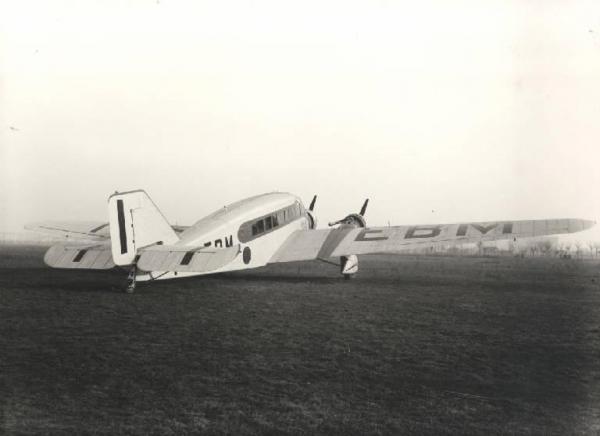 Ernesto Breda (Società) - Aereo monoplano trimotore da trasporto passeggeri ad ala bassa I-SEBM tipo Breda Ba.32