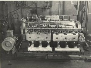Ernesto Breda (Società) - Motore diesel per trazione ferroviaria tipo D19