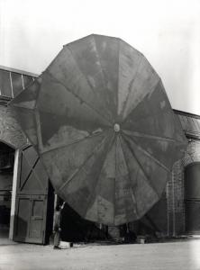 Ernesto Breda (Società) - Antenna radar in costruzione