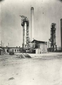Livorno - Raffineria di petrolio - Impianto di distillazione vacuum
