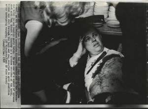 Los Angeles - Omicidio di Robert Kennedy - Hotel Ambassador: interno - William Wiesel ferito