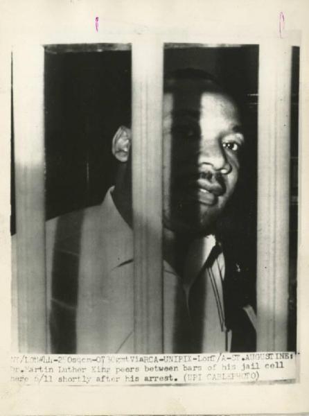 St. Augustine (Florida) - Ritratto maschile - Martin Luther King dietro le sbarre - Prigione: cella
