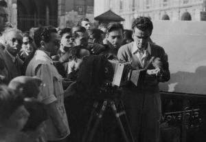 Set del film "Amante del male" - Regia Roberto Bianchi Montero - 1946 - Operatori della troupe