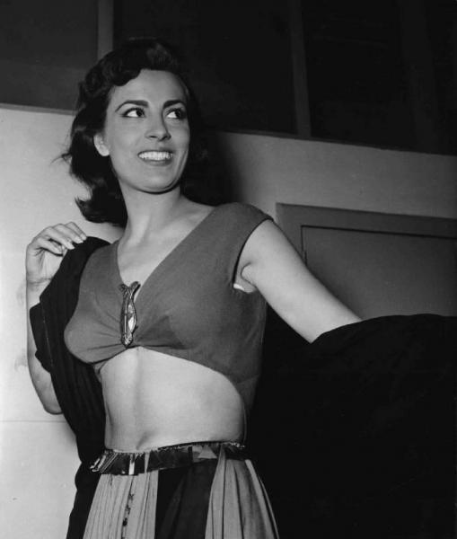 Set del film "Attila" - Regia Pietro Francisci - 1954 - L'attrice Irene Papas