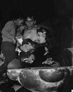 Set del film "Attila" - Regia Pietro Francisci - 1954 - Gli attori Anthony Quinn e Irene Papas