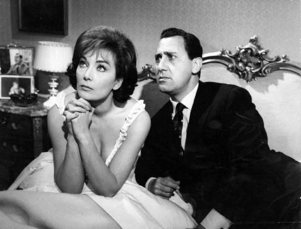 Scena del film "Il boom" - Vittorio De Sica - 1963 - Gli attori Gianna Maria Canale e Alberto Sordi