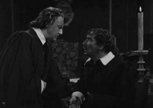 Scena del film "Beatrice Cenci" - Regia Guido Brignone - 1941 - Gli attori Sandro Ruffini e Luigi Pavese