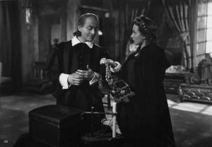 Scena del film "Beatrice Cenci" - Regia Guido Brignone - 1941 - Gli attori Osvaldo Valenti e Carola Hohn