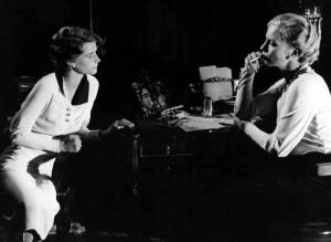 Scena del film "La caduta degli dei" - Luchino Visconti - 1969 - Le attrici Charlotte Rampling e Ingrid Thulin
