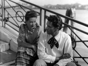 Scena del film "Canal grande" - Andrea Di Robilant - 1943 - Gli attori Maria Denis e Fedele Gentile