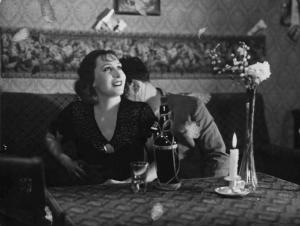 Scena del film "Il caso Haller" - Regia Alessandro Blasetti - 1933 - Gli attori Marta Abba e Memo Benassi