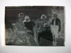 Ritratto di famiglia - La famiglia Curreli in località Canneto a Lipari