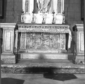 Duomo, navata sinistra / Altare di S. Giuseppe / Bassorilievo