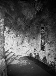 Broni - Fonti di Recoaro - Grotta di Sant'Antonio
