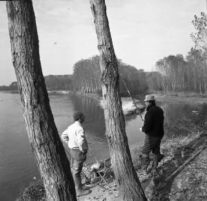 Pavia - fiume Ticino - pescatori