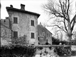 Zavattarello (Pv), frazione Pometo sul Colle - Castello - Esterni