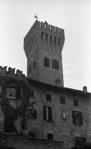 Cigognola (Pv) - Castello - facciata