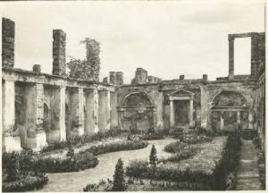 Sito archeologico - Pompei - Casa dell'ancora - Giardino
