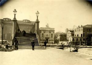 Venezia - Ponte vecchio dell'Accademia e Reale Accademia di Belle Arti