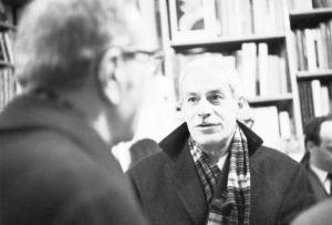 Milano - Libreria Einaudi - Presentazione della pubblicazione "Quarantacinque disegni di Alberto Giacometti" - Elio Vittorini scrittore