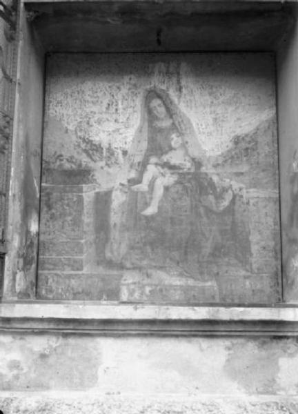 Dipinto murale - Madonna con Bambino - Giovanni Battista Nodari - Esine