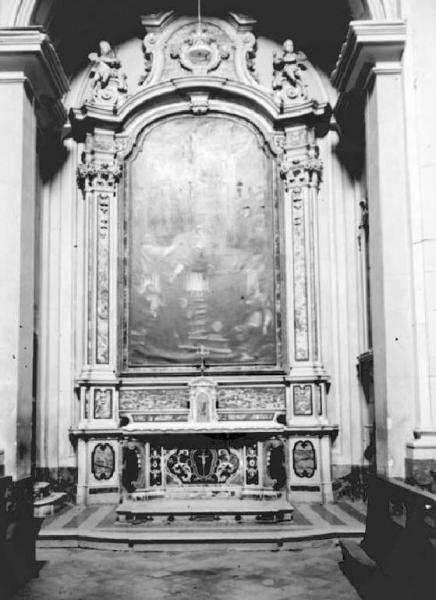 Malegno - Chiesa parrocchiale di S. Andrea - Altare del Crocifisso