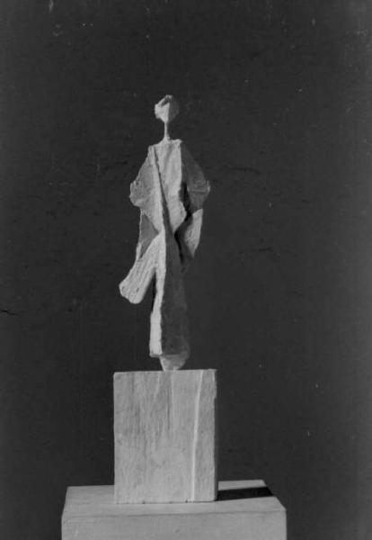 Mario Negri. Modello in gesso per la scultura "La cinese".