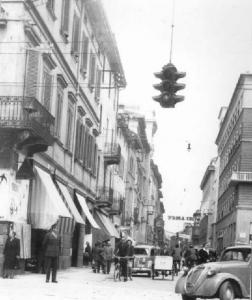 Cremona - Incrocio stradale con semaforo